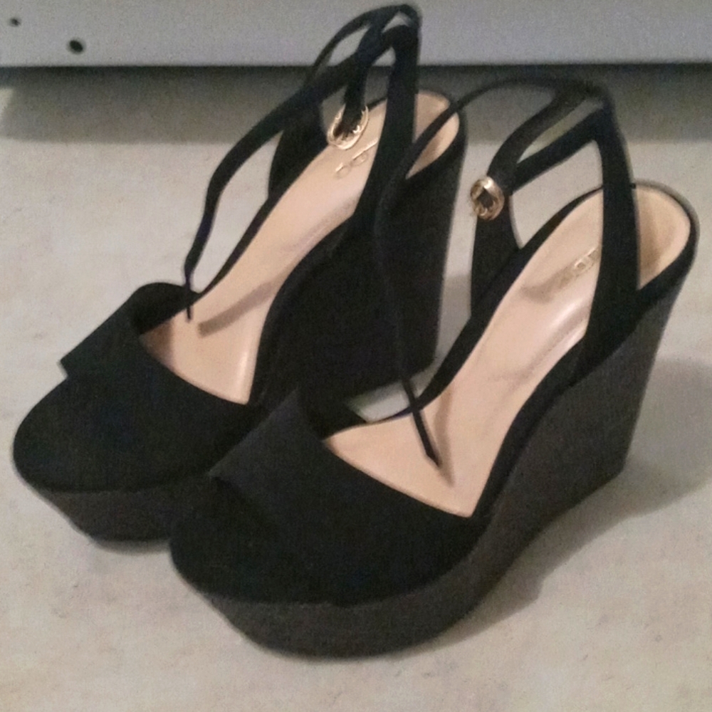 Wedges - Picture 2 of 2